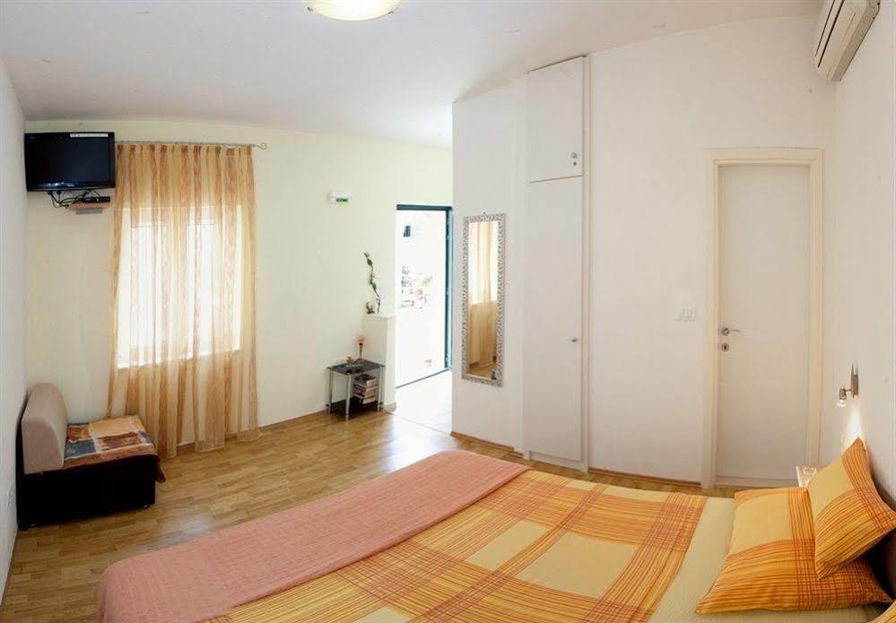 Gjestgiverier Old Town 3*